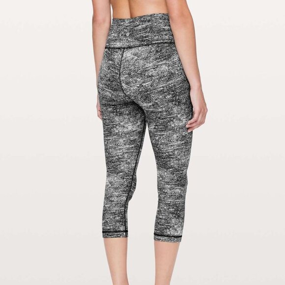 Lululemon Black White High Rise Wunder Under Crop Active Leggings - Picture 1 of 5